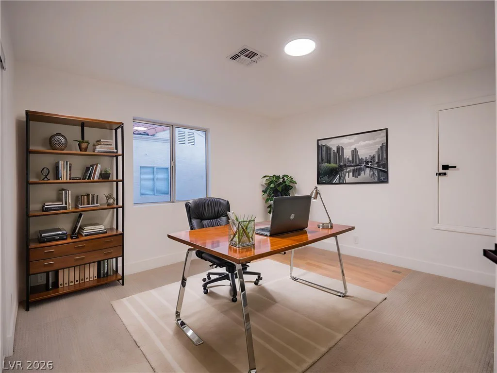 2729 Beachside, Las Vegas, NV 89117