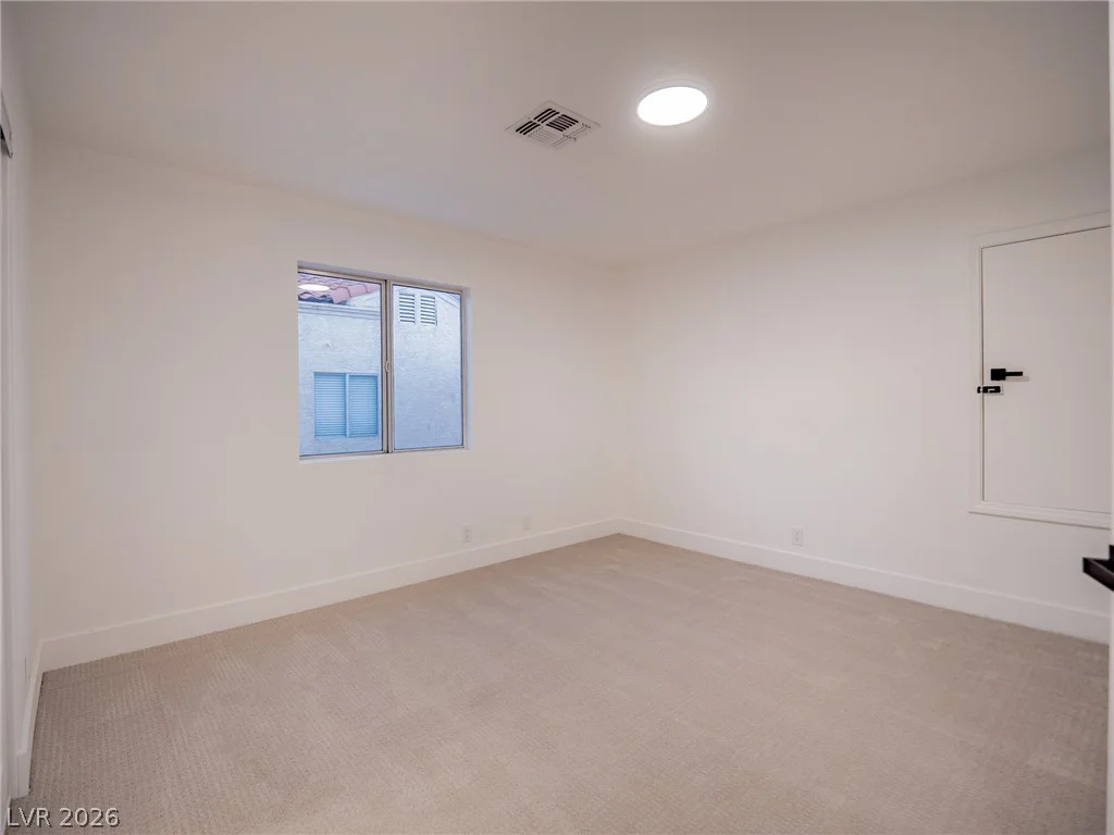2729 Beachside, Las Vegas, NV 89117