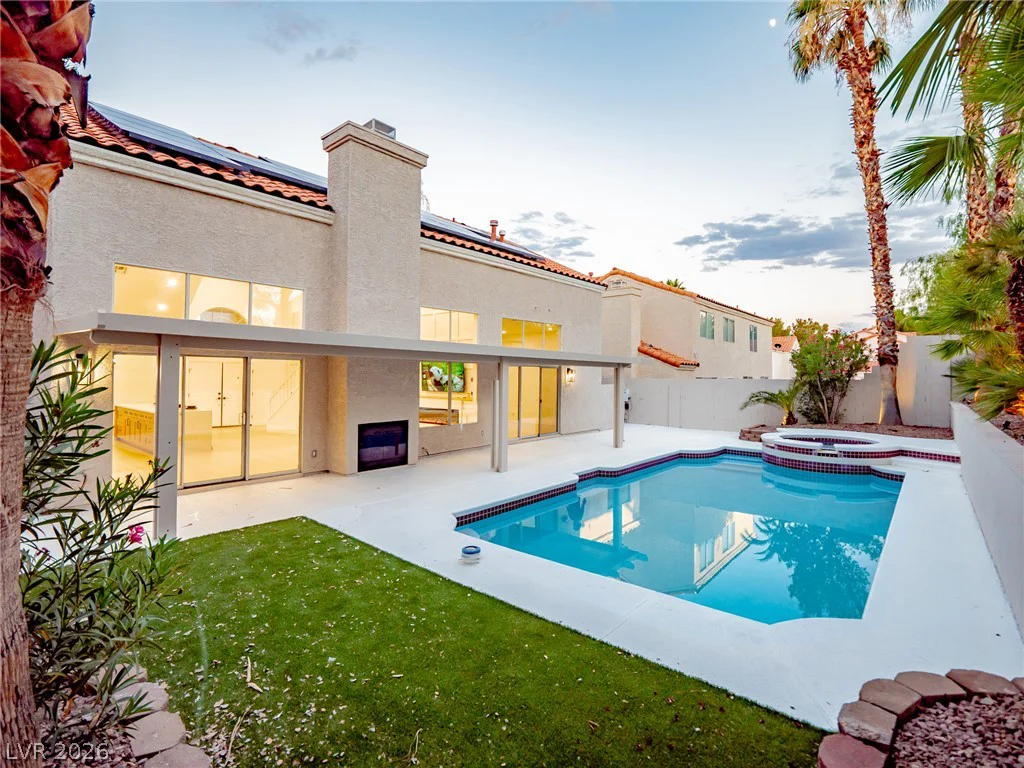 2729 Beachside, Las Vegas, NV 89117