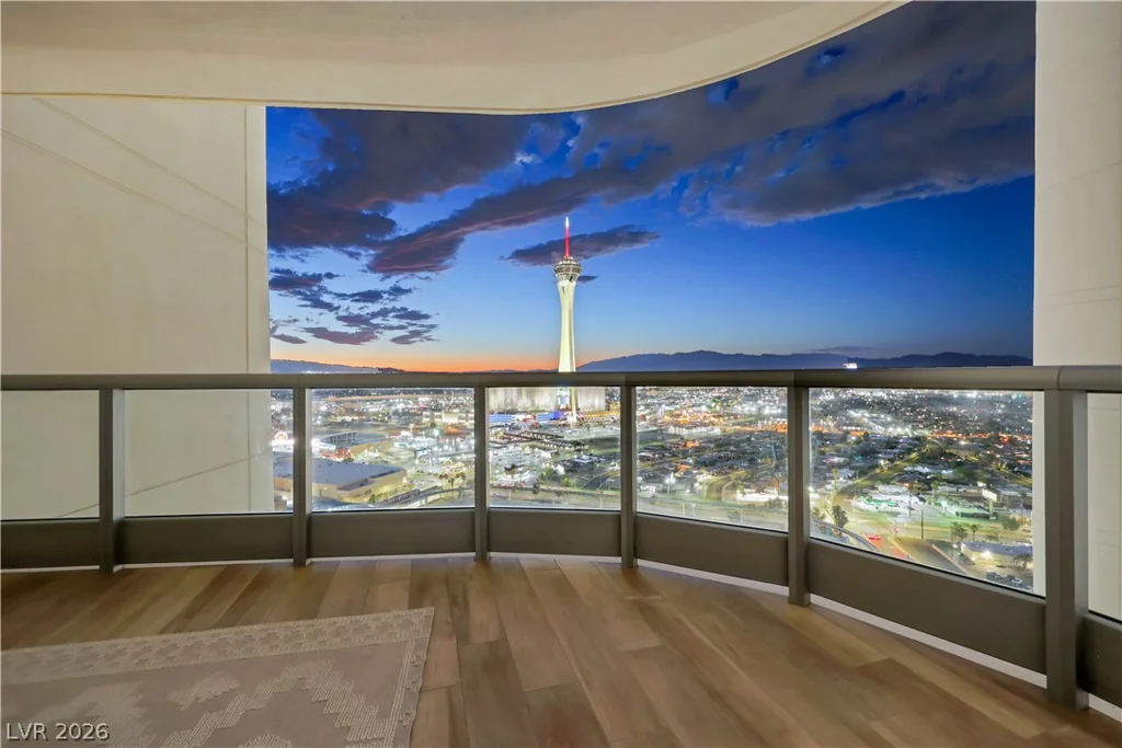 322 Karen, Las Vegas, NV 89109