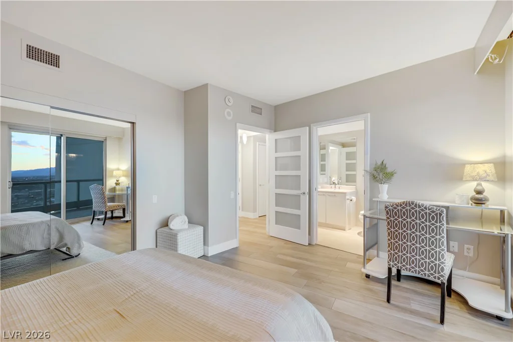 322 Karen, Las Vegas, NV 89109