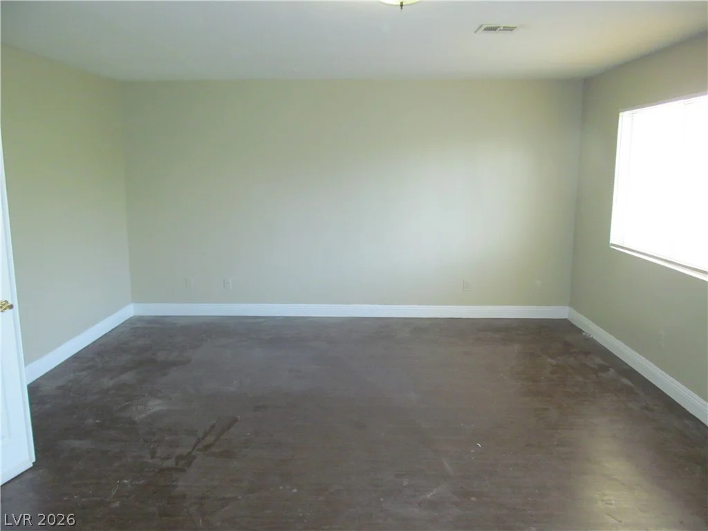 8305 Aqua Spray, Las Vegas, NV 89128