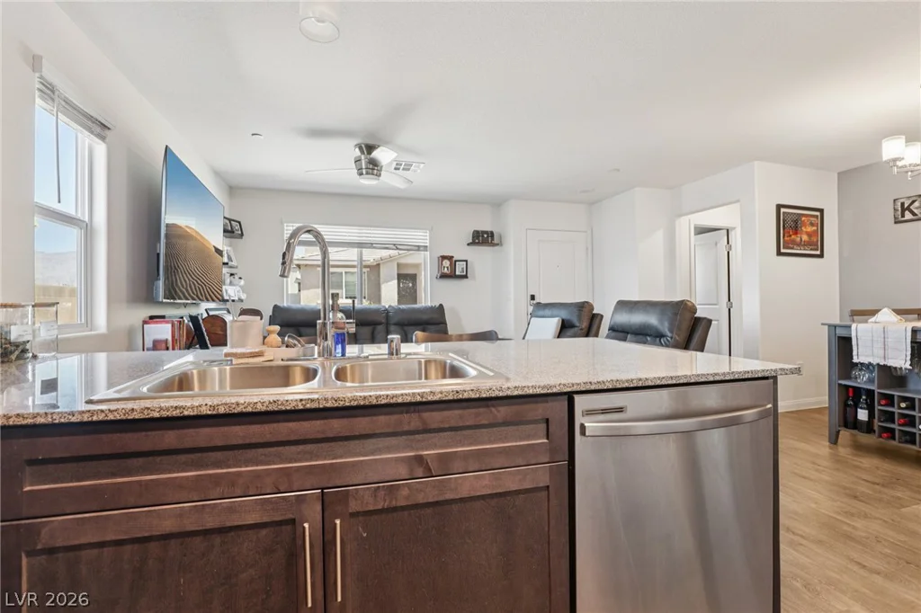 2594 Canary Yellow, North Las Vegas, NV 89086