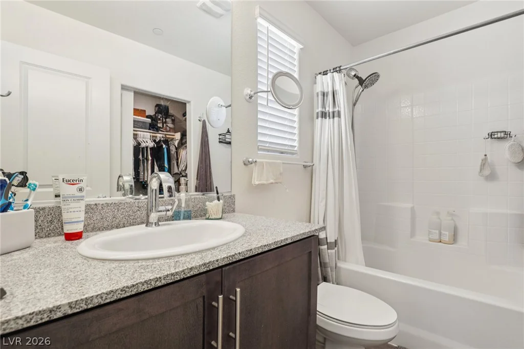 2594 Canary Yellow, North Las Vegas, NV 89086