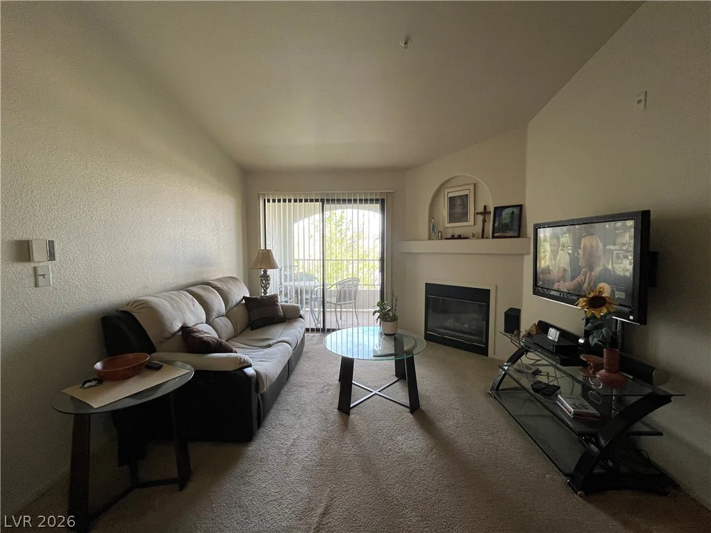 950 Seven Hills, Henderson, NV 89052