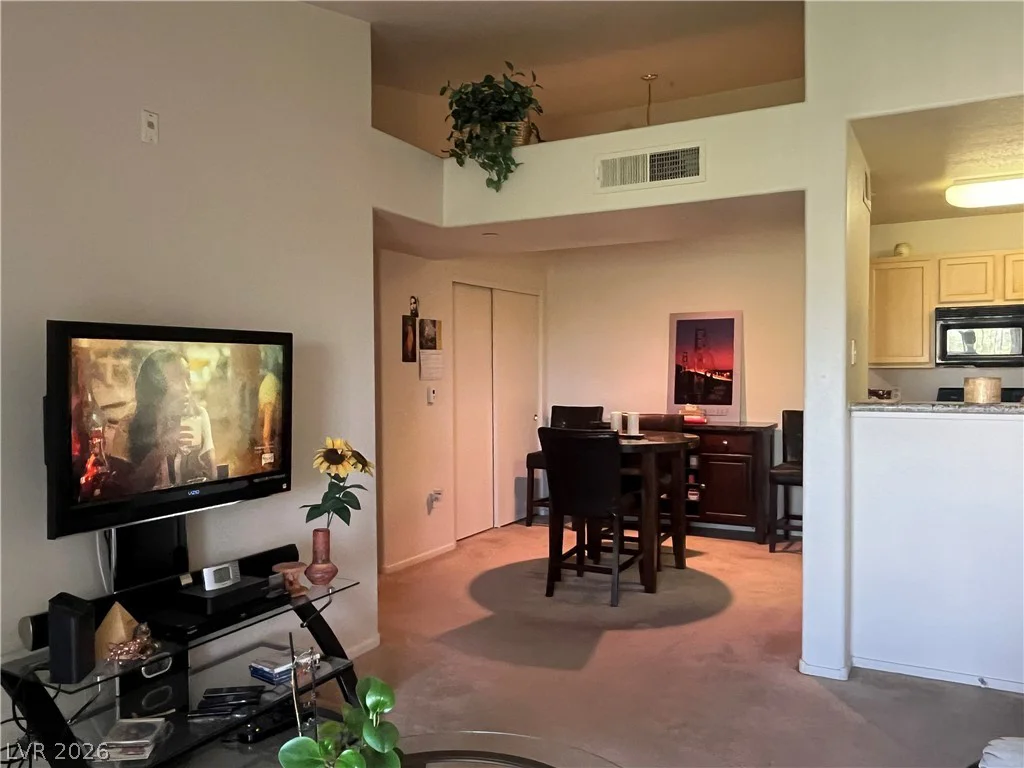 950 Seven Hills, Henderson, NV 89052