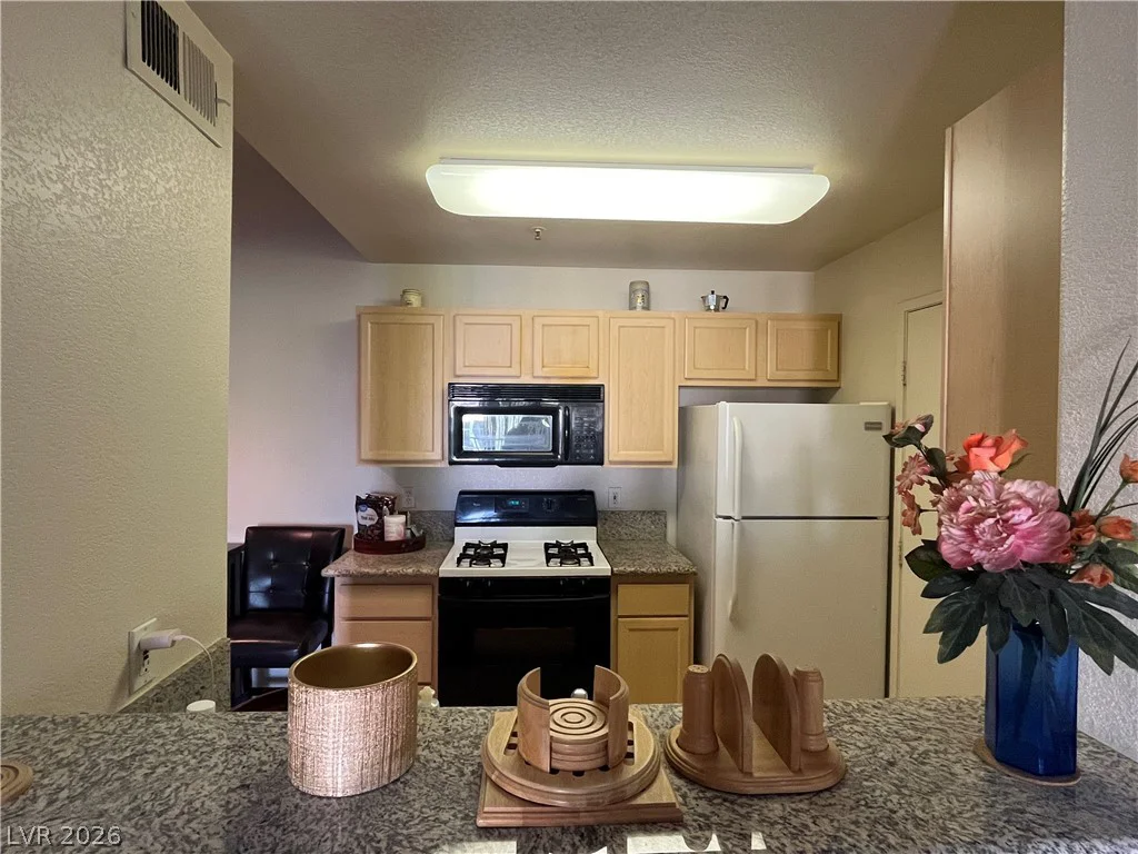 950 Seven Hills, Henderson, NV 89052