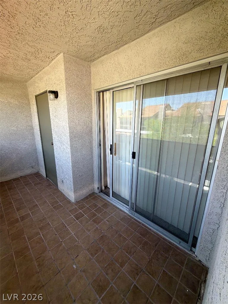 2961 Country Manor, Las Vegas, NV 89115