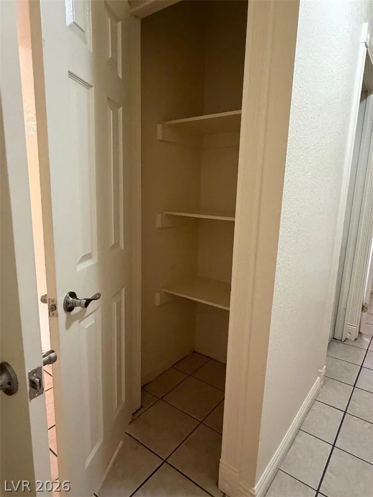 2961 Country Manor, Las Vegas, NV 89115