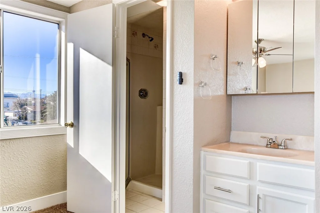 3358 HORIZON, Las Vegas, NV 89121