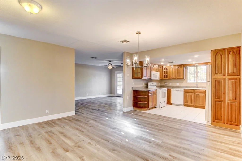 3358 HORIZON, Las Vegas, NV 89121