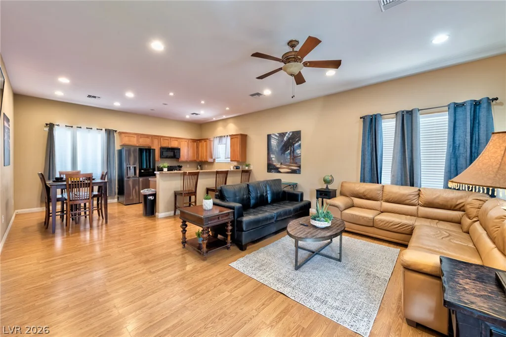 5870 OQUENDO, Las Vegas, NV 89118