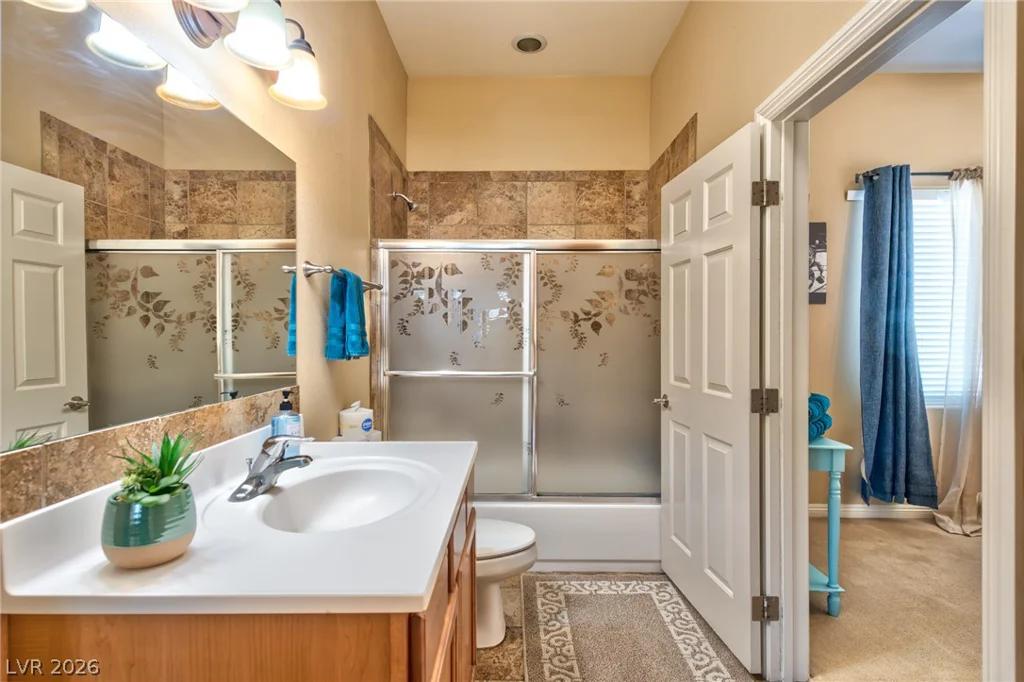 5870 OQUENDO, Las Vegas, NV 89118