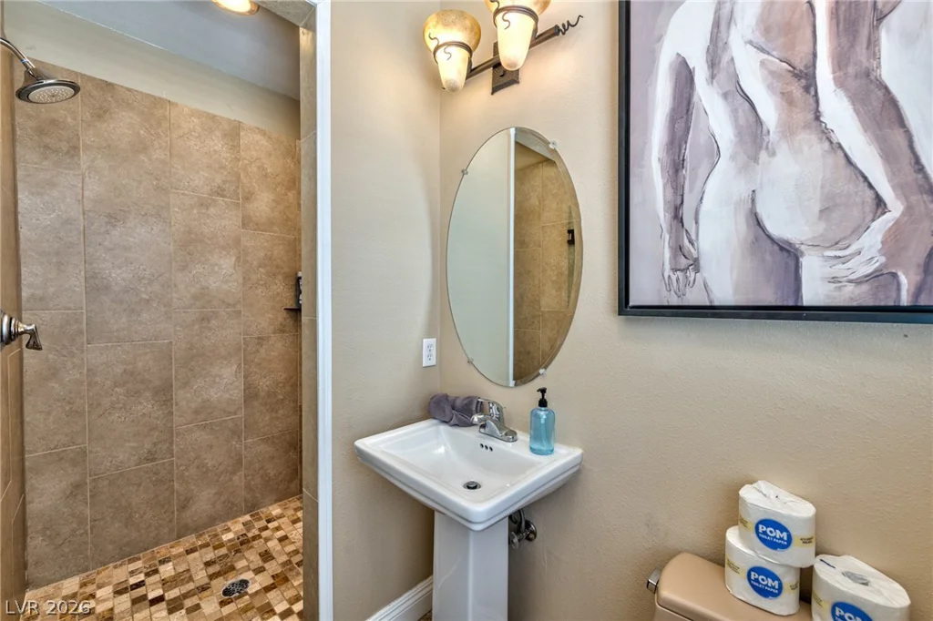 5870 OQUENDO, Las Vegas, NV 89118
