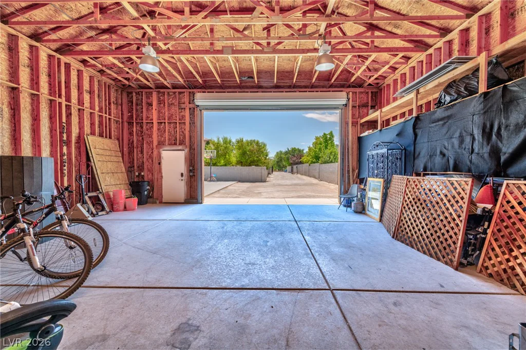 5870 OQUENDO, Las Vegas, NV 89118