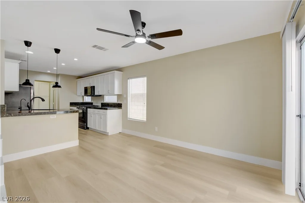 3330 Cheltenham, Las Vegas, NV 89129