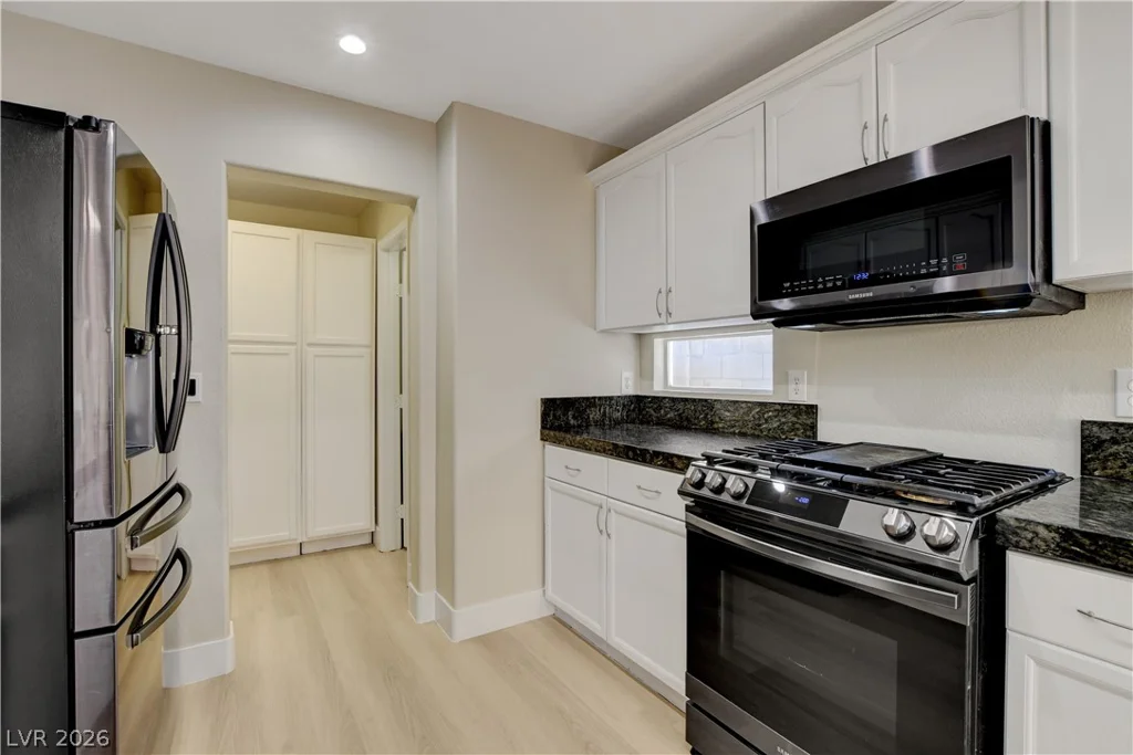 3330 Cheltenham, Las Vegas, NV 89129