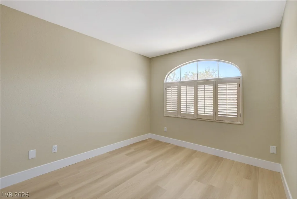 3330 Cheltenham, Las Vegas, NV 89129