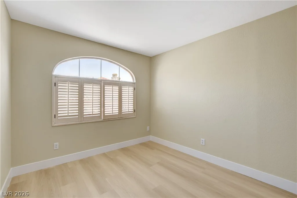 3330 Cheltenham, Las Vegas, NV 89129