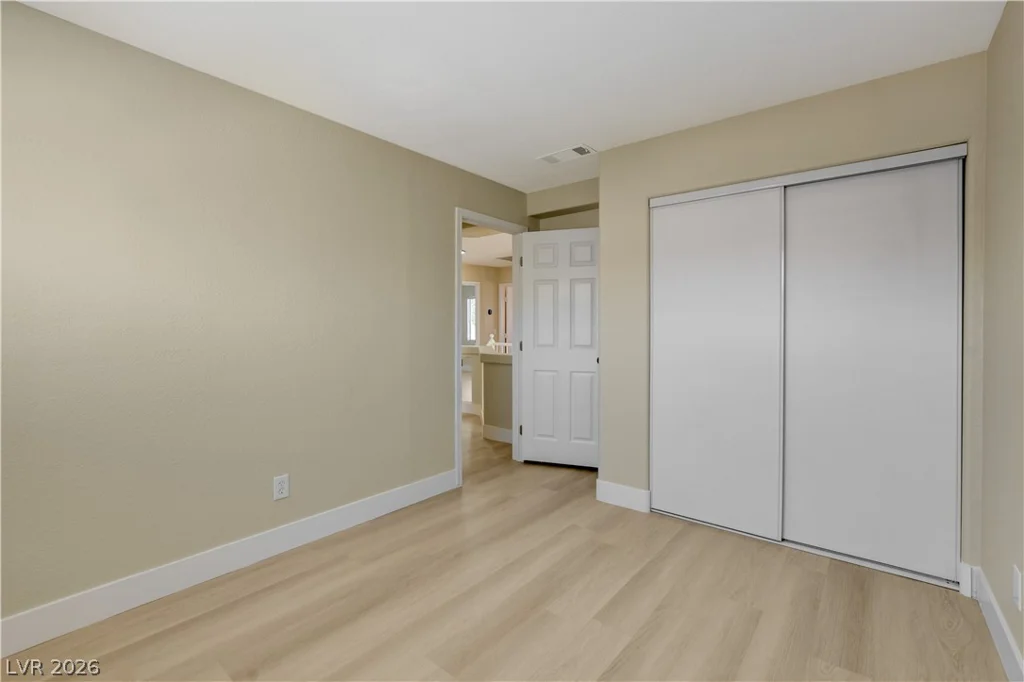 3330 Cheltenham, Las Vegas, NV 89129
