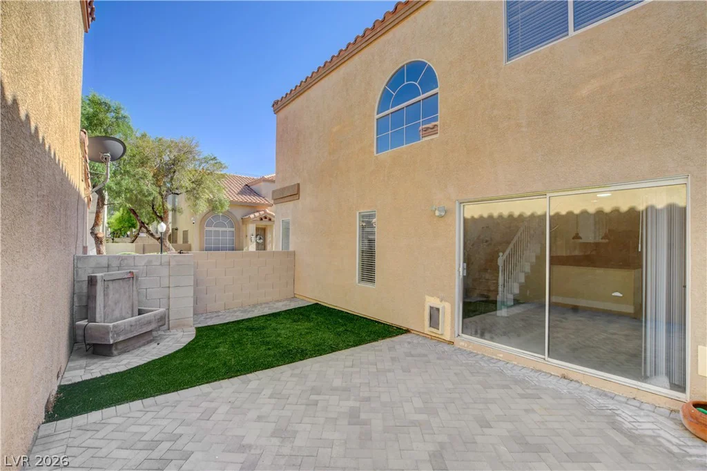 3330 Cheltenham, Las Vegas, NV 89129
