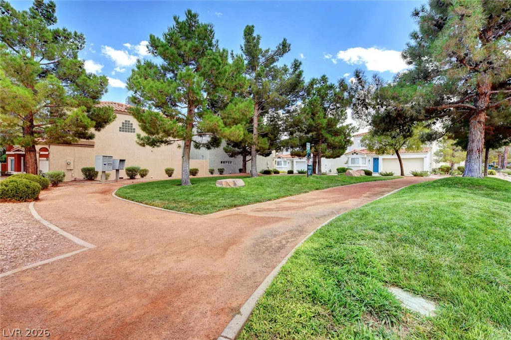 3330 Cheltenham, Las Vegas, NV 89129