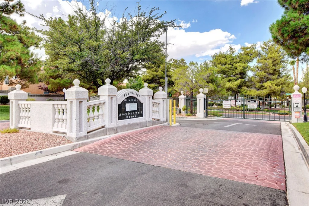 3330 Cheltenham, Las Vegas, NV 89129