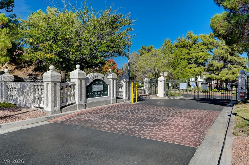 3330 Cheltenham, Las Vegas, NV 89129