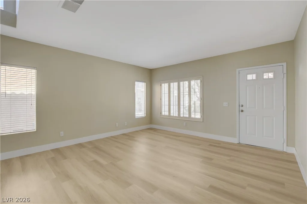 3330 Cheltenham, Las Vegas, NV 89129