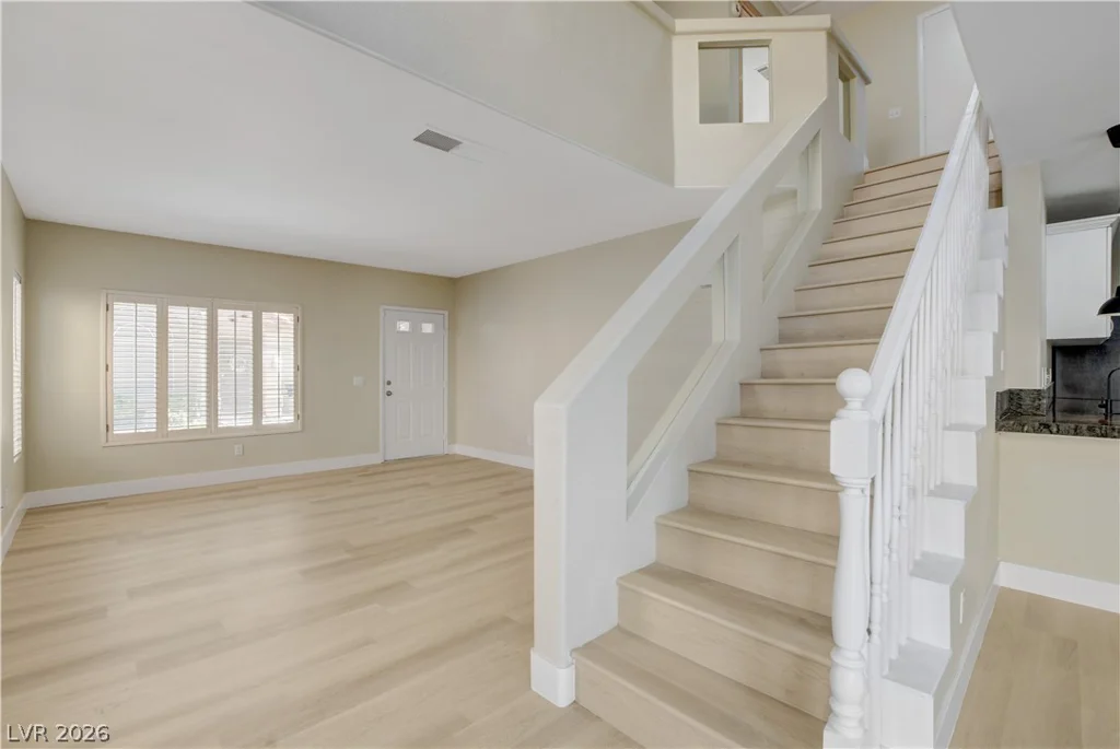 3330 Cheltenham, Las Vegas, NV 89129