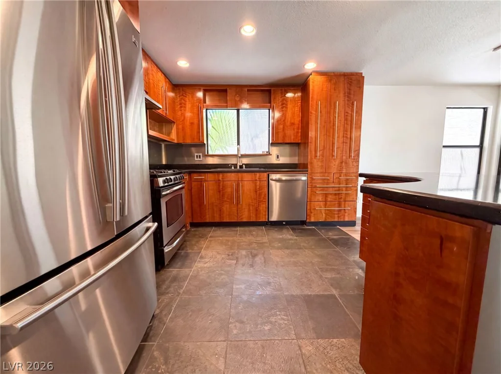 2801 Autumn Haze, Las Vegas, NV 89117