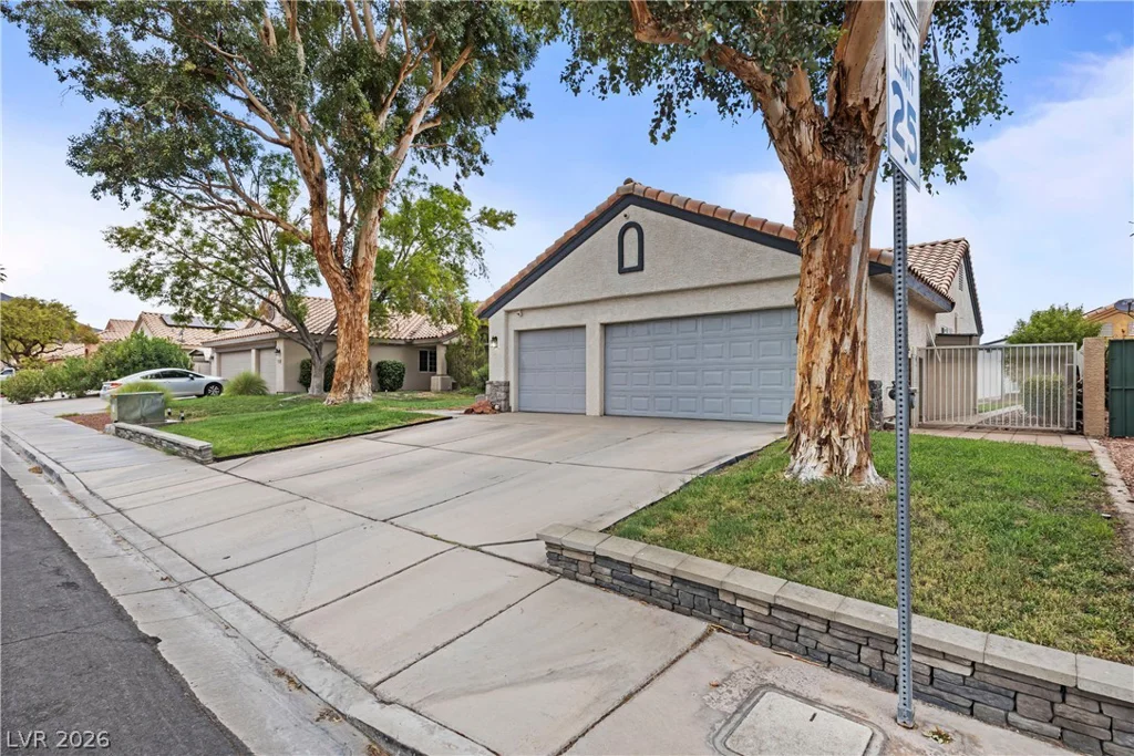 217 Red Coral, Henderson, NV 89002