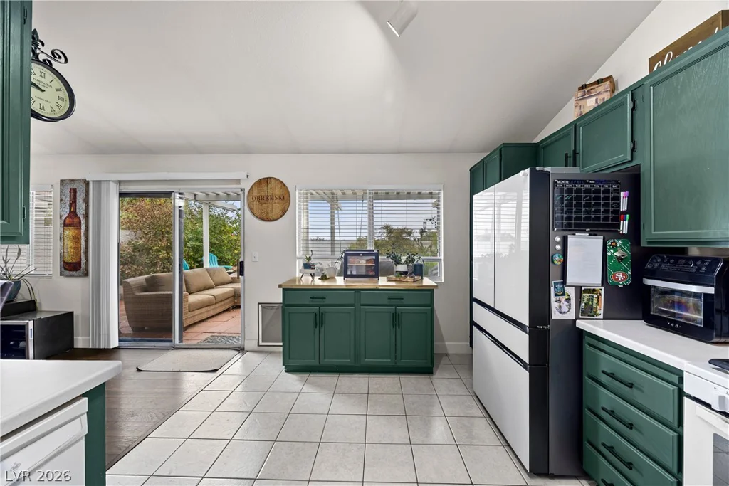 217 Red Coral, Henderson, NV 89002