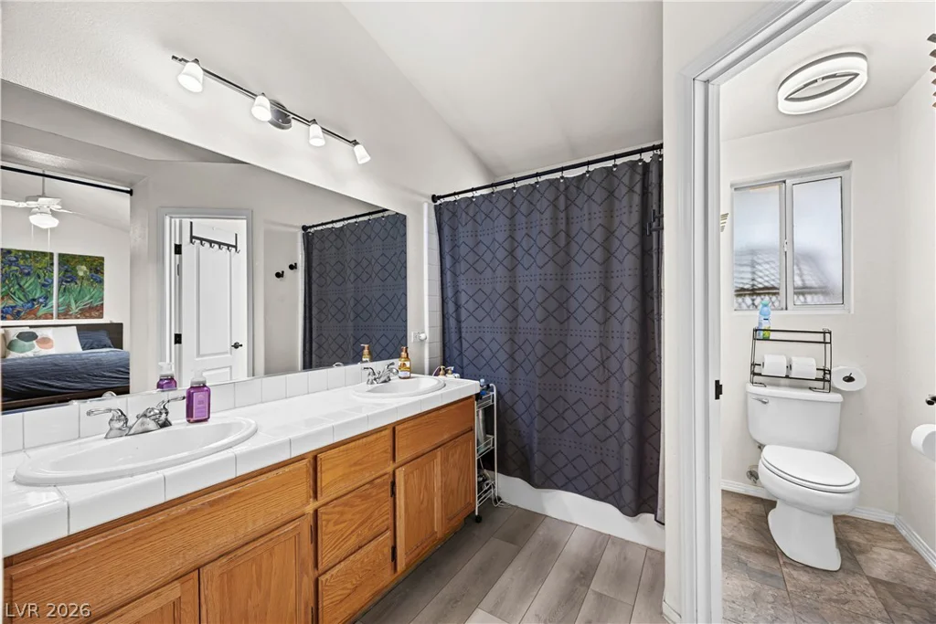 217 Red Coral, Henderson, NV 89002