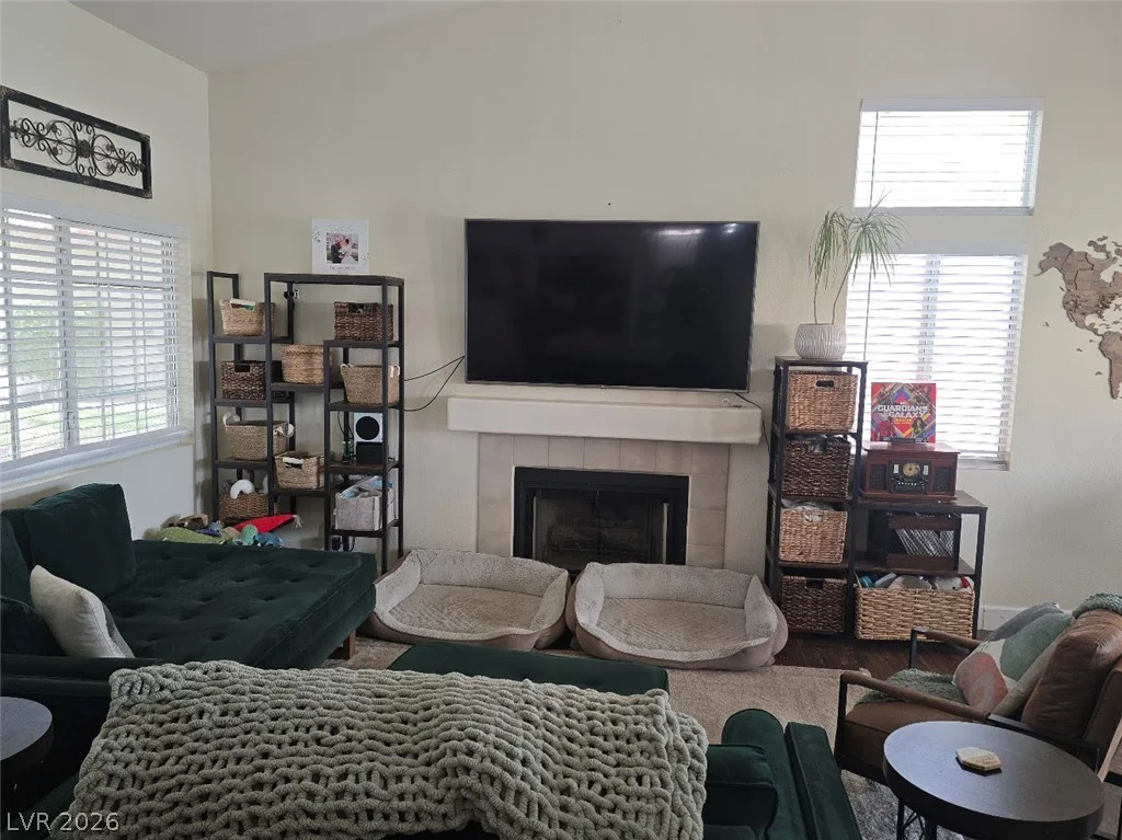 217 Red Coral, Henderson, NV 89002