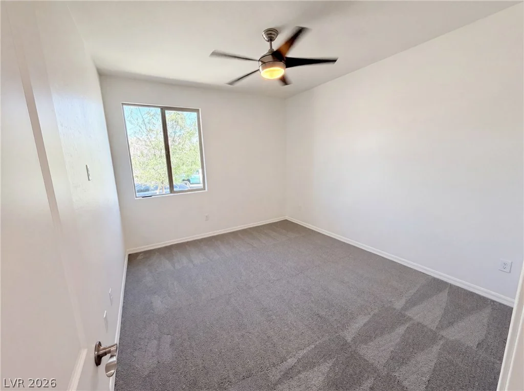 10619 Skye Paseo, Las Vegas, NV 89166