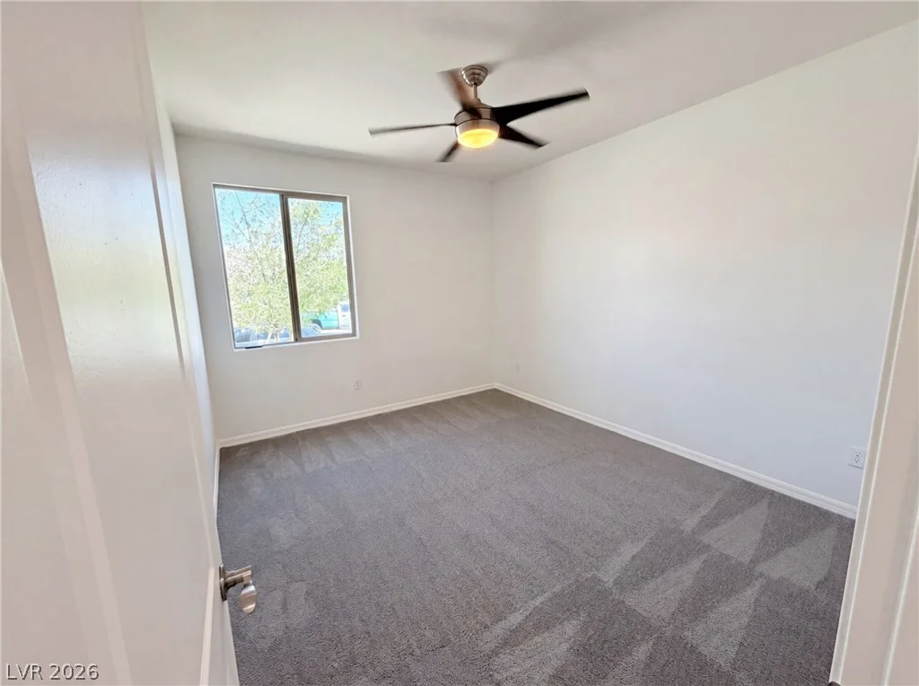 10619 Skye Paseo, Las Vegas, NV 89166