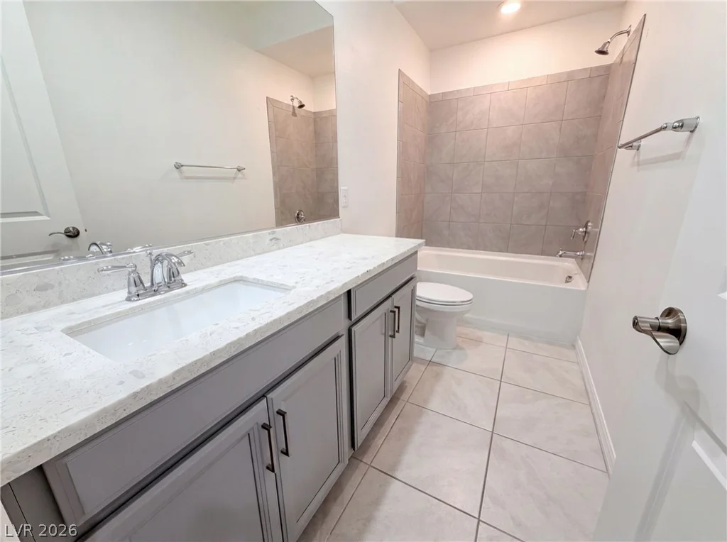10619 Skye Paseo, Las Vegas, NV 89166