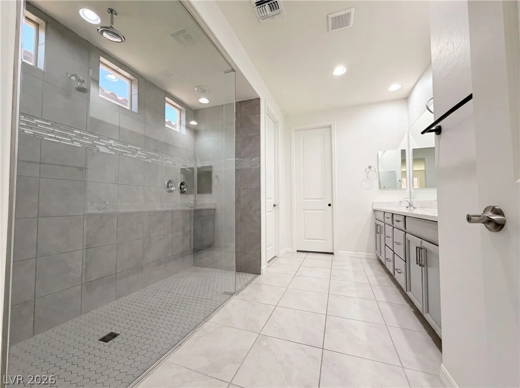 10619 Skye Paseo, Las Vegas, NV 89166