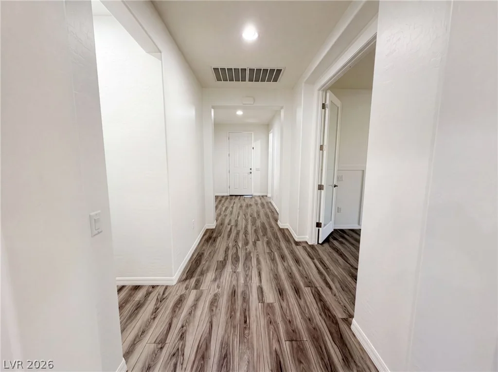 10619 Skye Paseo, Las Vegas, NV 89166