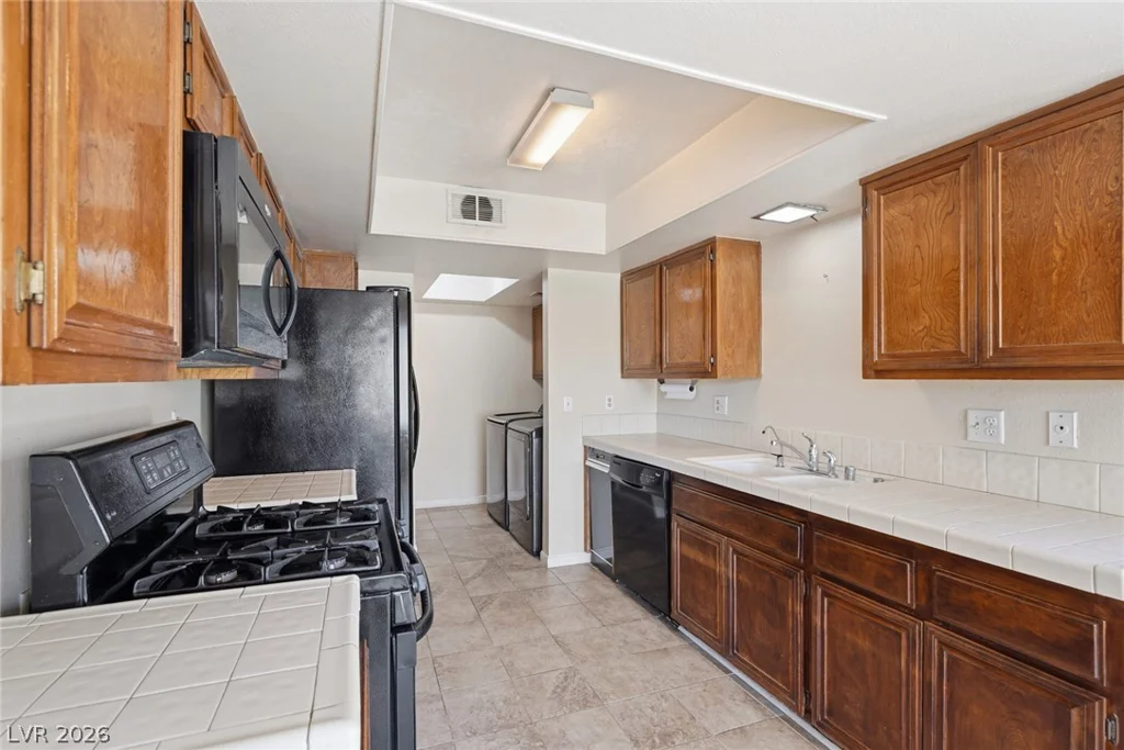 4378 Shortleaf, Las Vegas, NV 89119
