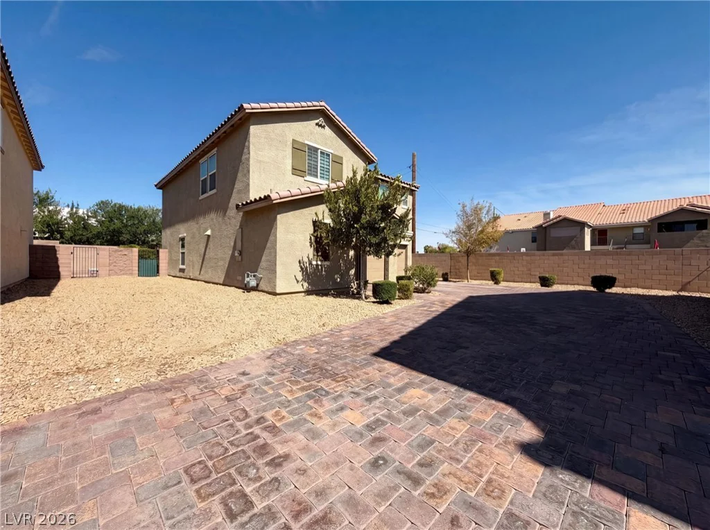 6603 Angelina, Las Vegas, NV 89120