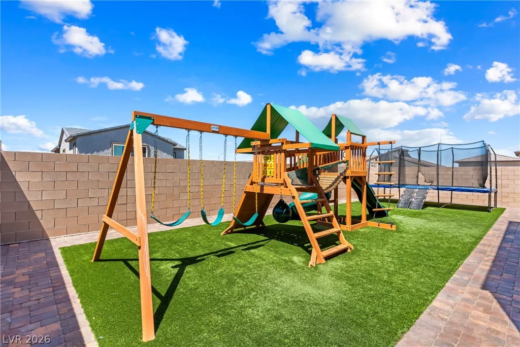 320 Isla Enclave, Henderson, NV 89011