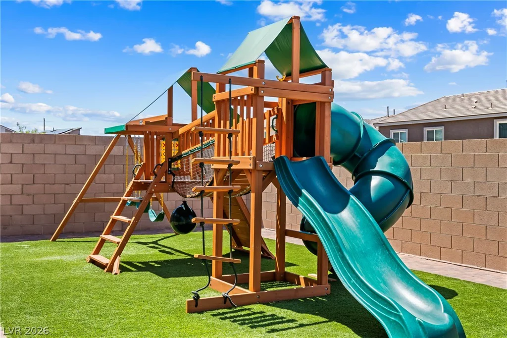 320 Isla Enclave, Henderson, NV 89011