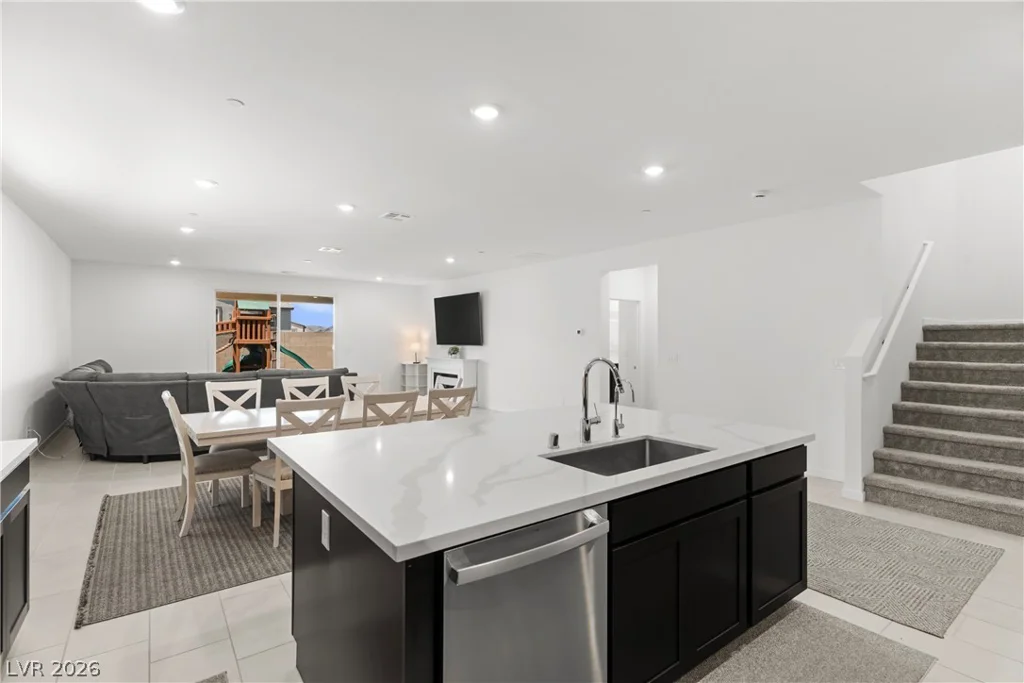 320 Isla Enclave, Henderson, NV 89011