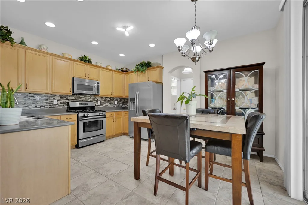 6742 Frances Celia, Las Vegas, NV 89122