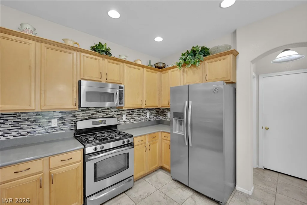 6742 Frances Celia, Las Vegas, NV 89122