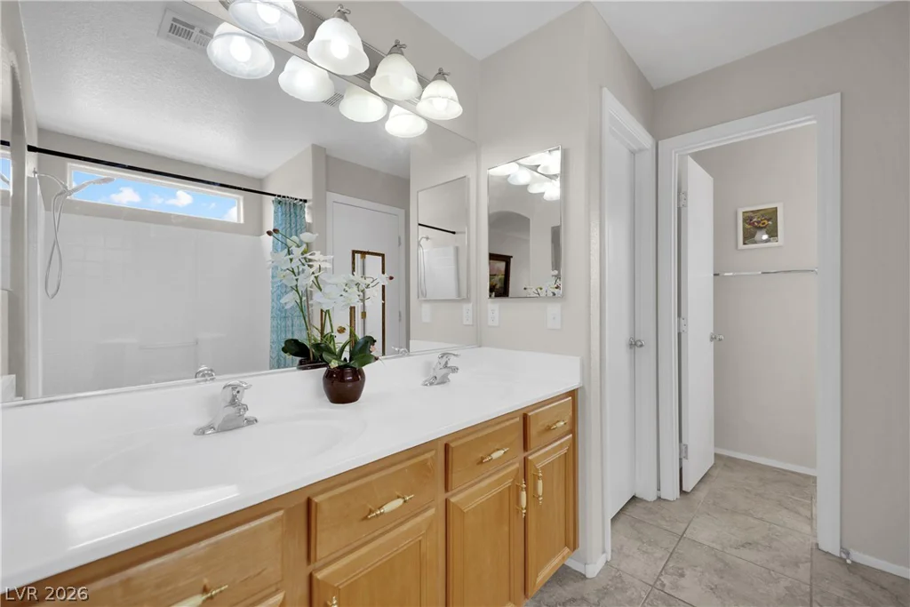 6742 Frances Celia, Las Vegas, NV 89122