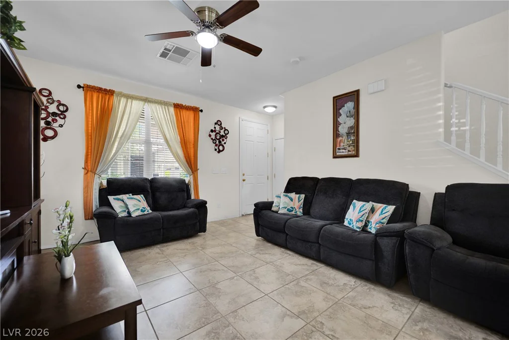 6742 Frances Celia, Las Vegas, NV 89122