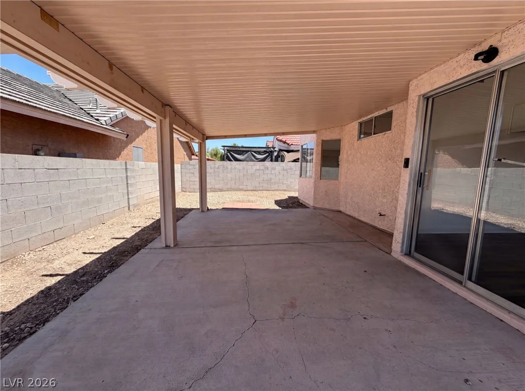 6212 Warm River, Las Vegas, NV 89108